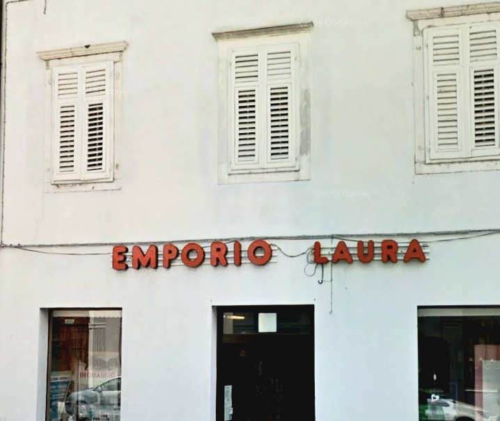 Emporio Laura